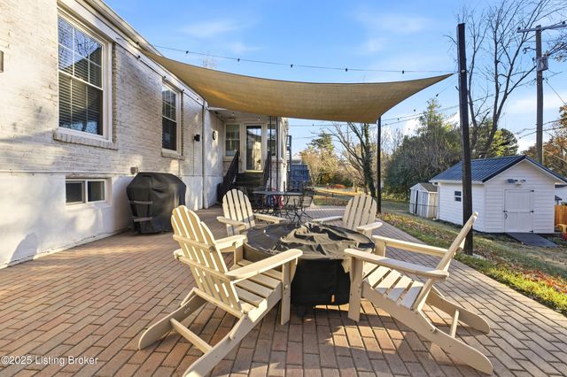 4402 Rudy Ln, Louisville, KY 40207