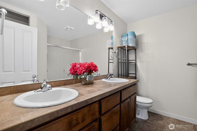 7617 NE 60th Way, Vancouver, WA 98662