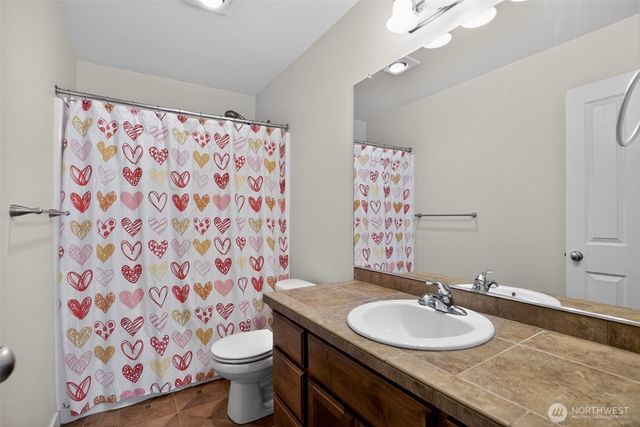 7617 NE 60th Way, Vancouver, WA 98662