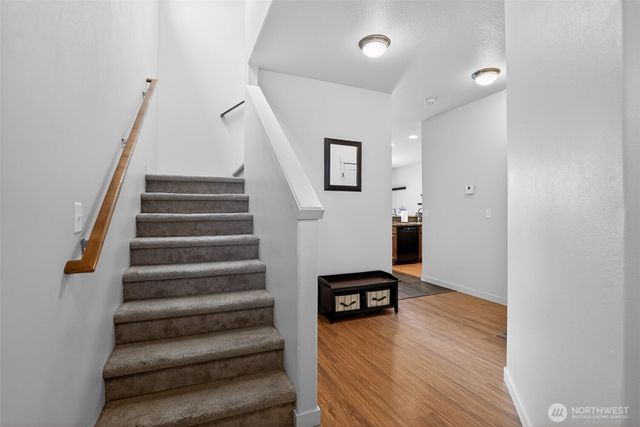 7617 NE 60th Way, Vancouver, WA 98662