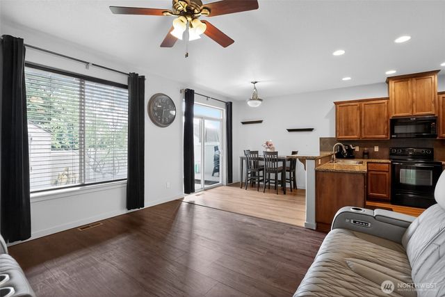 7617 NE 60th Way, Vancouver, WA 98662