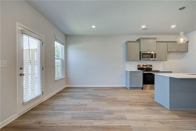 663 Treasure Drive, Stockbridge, GA 30281