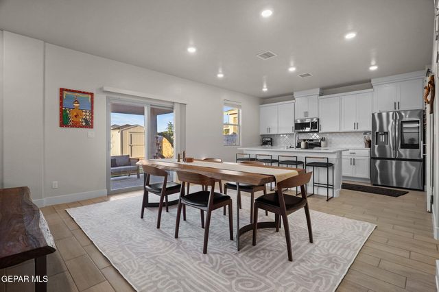 7425 BIG MOUNTAIN Court, El Paso, TX 79911