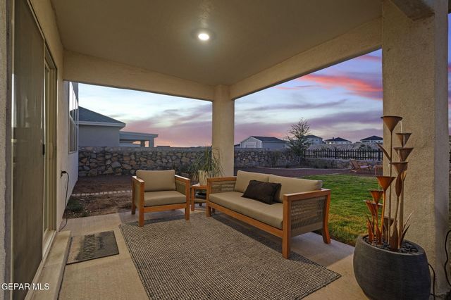 7425 BIG MOUNTAIN Court, El Paso, TX 79911