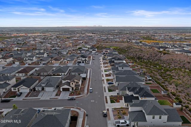 7425 BIG MOUNTAIN Court, El Paso, TX 79911