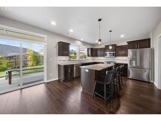 2862 LUCIA Ct, Albany, OR 97321