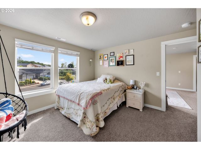 2862 LUCIA Ct, Albany, OR 97321