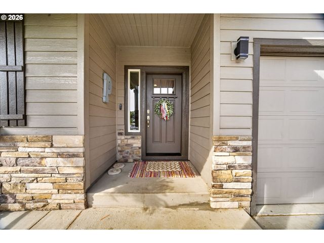 2862 LUCIA Ct, Albany, OR 97321