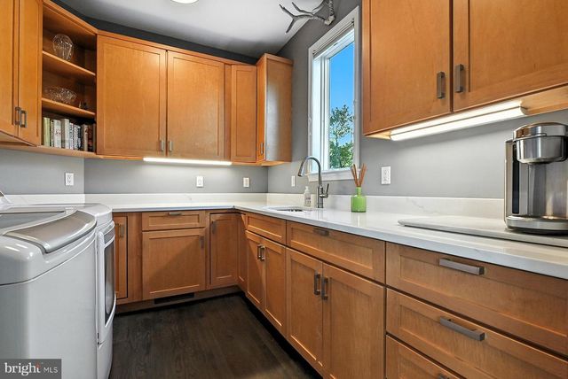 3307 HARNESS CREEK RD, Annapolis, MD 21403