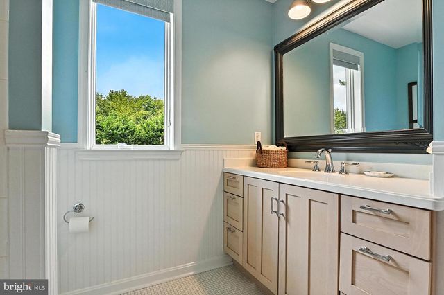 3307 HARNESS CREEK RD, Annapolis, MD 21403