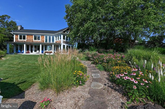 3307 HARNESS CREEK RD, Annapolis, MD 21403
