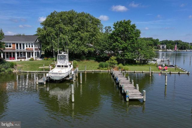 3307 HARNESS CREEK RD, Annapolis, MD 21403