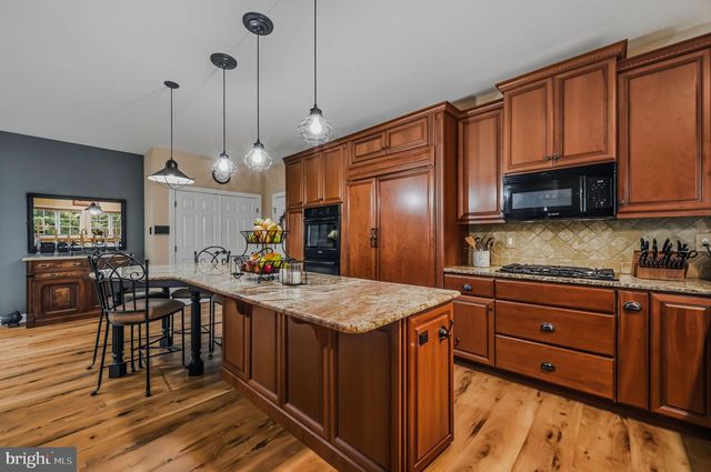 127 HADLEYS MILL RD, Kennett Square, PA 19348