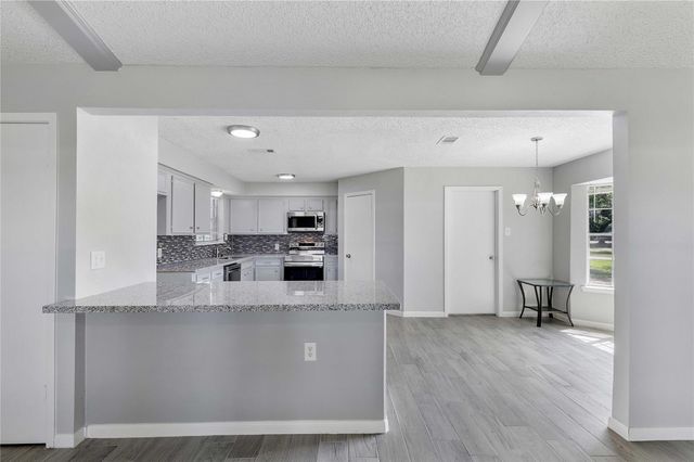 23460 Smith Road, Porter, TX 77365