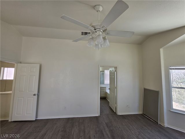 8008 Dover Shores Avenue, Las Vegas, NV 89128