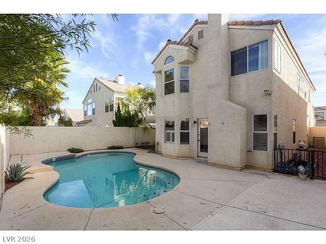 8008 Dover Shores Avenue, Las Vegas, NV 89128