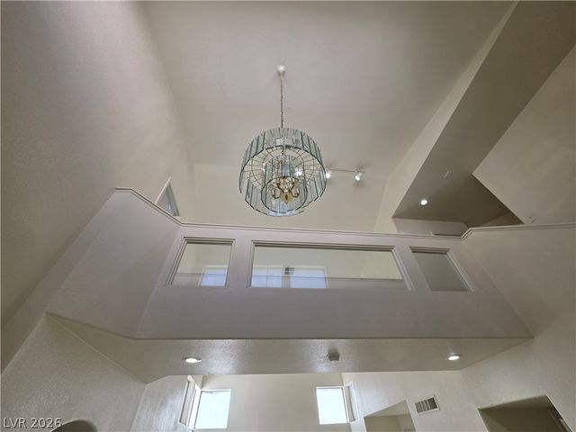 8008 Dover Shores Avenue, Las Vegas, NV 89128