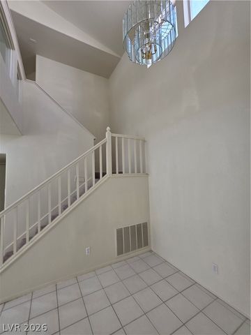 8008 Dover Shores Avenue, Las Vegas, NV 89128