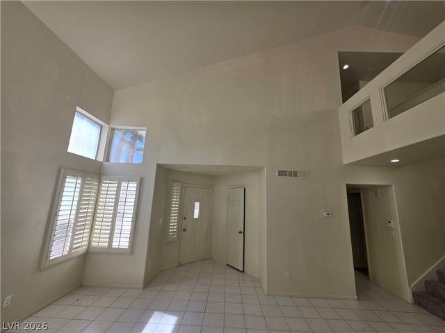 8008 Dover Shores Avenue, Las Vegas, NV 89128