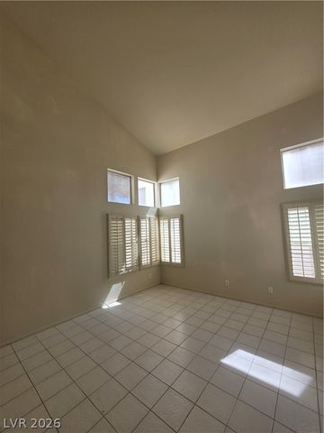 8008 Dover Shores Avenue, Las Vegas, NV 89128