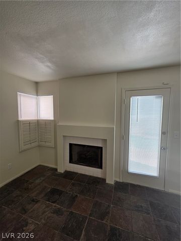 8008 Dover Shores Avenue, Las Vegas, NV 89128