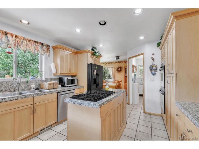 634 N Dory Lakes Dr, Black Hawk, CO 80422