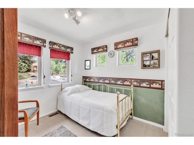 634 N Dory Lakes Dr, Black Hawk, CO 80422