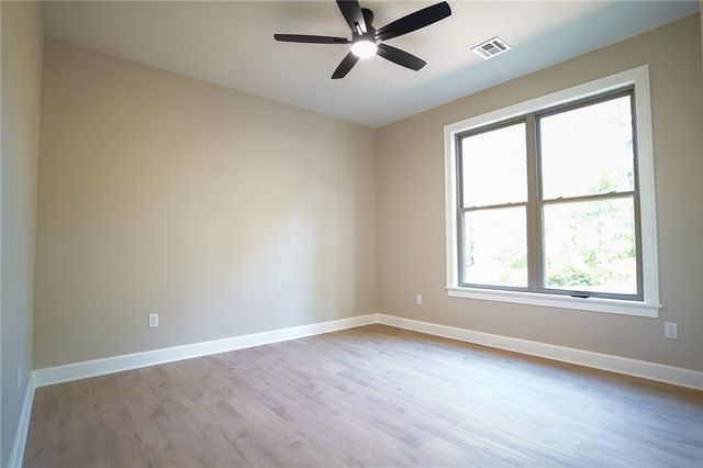 29 Kinross Drive, Bella Vista, AR 72715