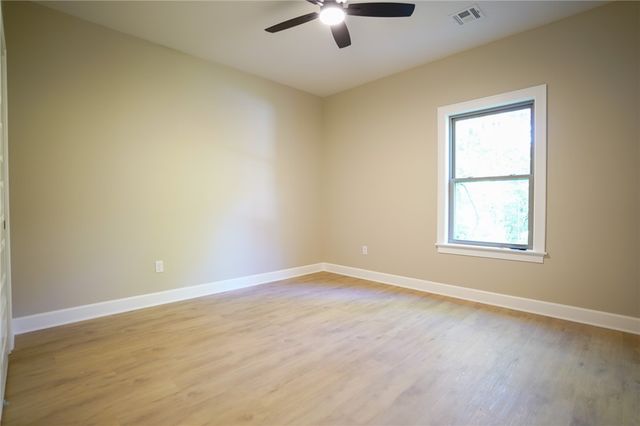 29 Kinross Drive, Bella Vista, AR 72715