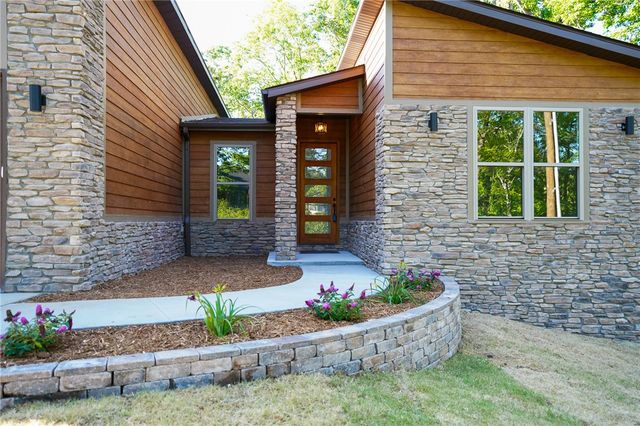29 Kinross Drive, Bella Vista, AR 72715