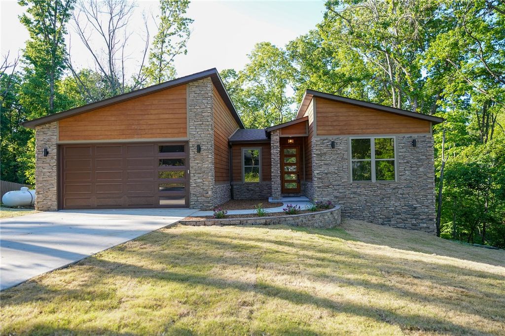 29 Kinross Drive, Bella Vista, AR 72715