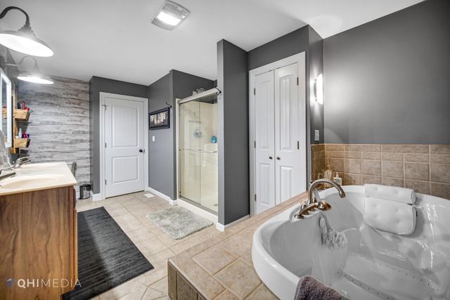 17983 Warrick Road, Lowell, IN 46356