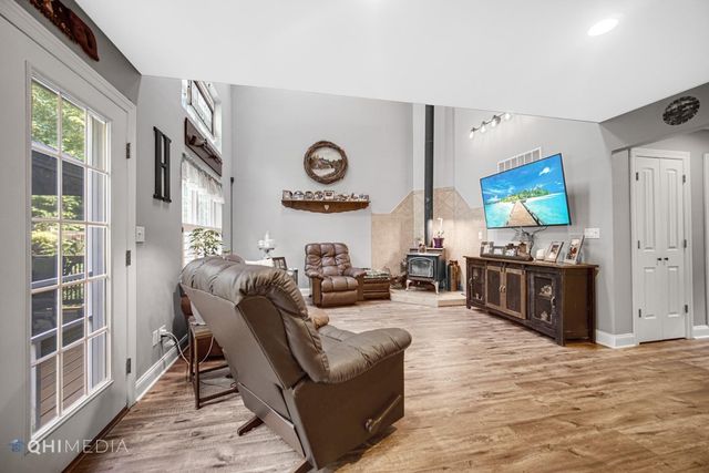 17983 Warrick Road, Lowell, IN 46356