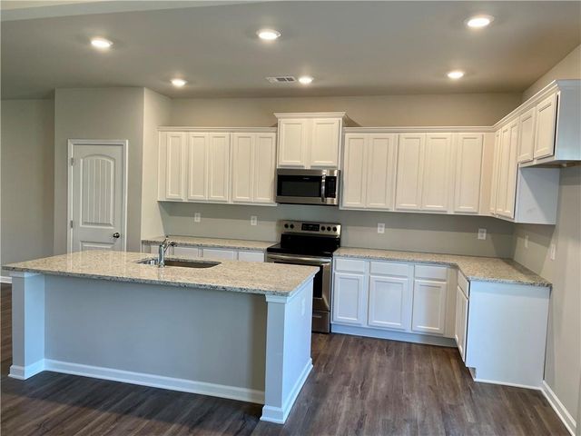 511 Ruths Drive, Woodstock, GA 30188