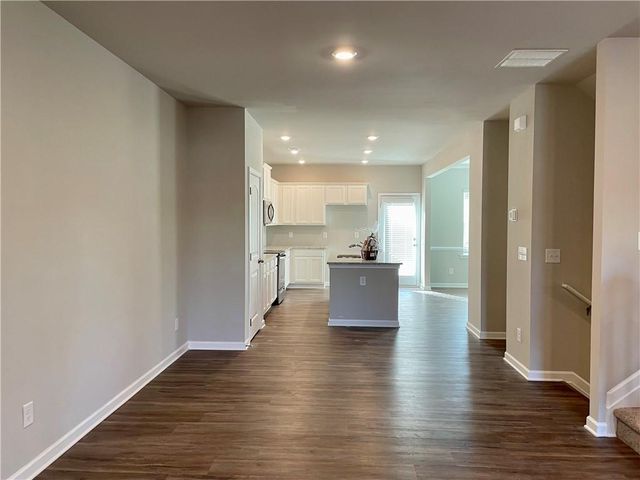 511 Ruths Drive, Woodstock, GA 30188