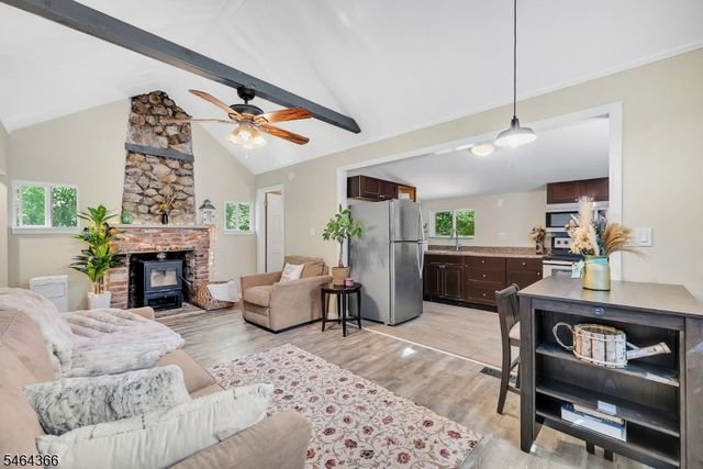 107 Overlook Rd, Vernon Twp., NJ 07461