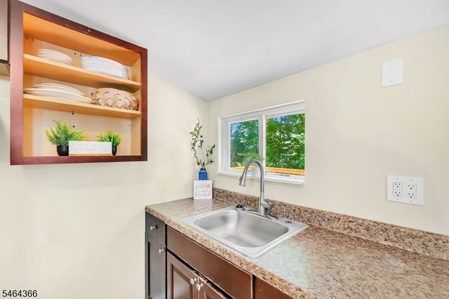 107 Overlook Rd, Vernon Twp., NJ 07461