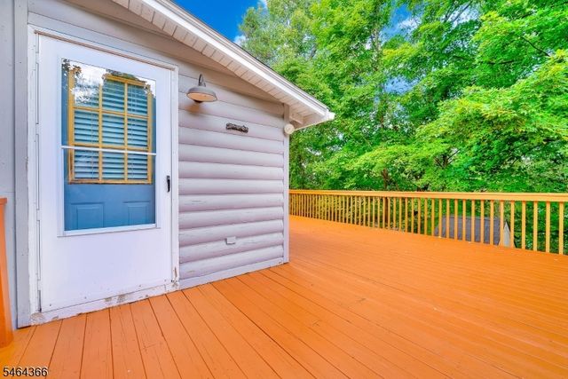 107 Overlook Rd, Vernon Twp., NJ 07461