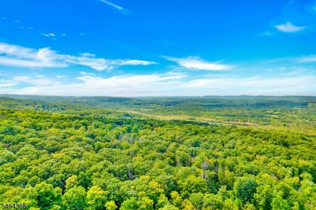 107 Overlook Rd, Vernon Twp., NJ 07461