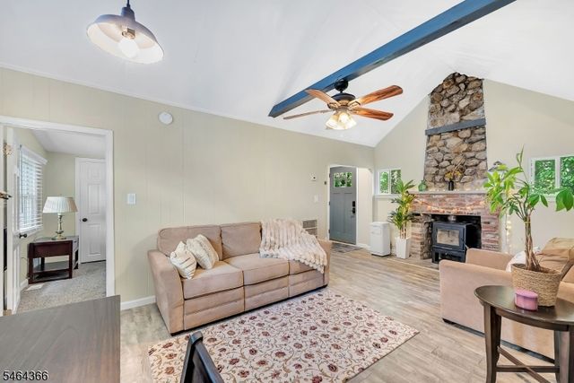 107 Overlook Rd, Vernon Twp., NJ 07461