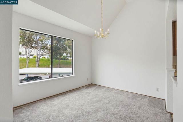 3746 Stoneglen N, Richmond, CA 94806