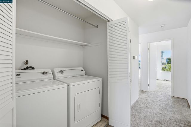 3746 Stoneglen N, Richmond, CA 94806