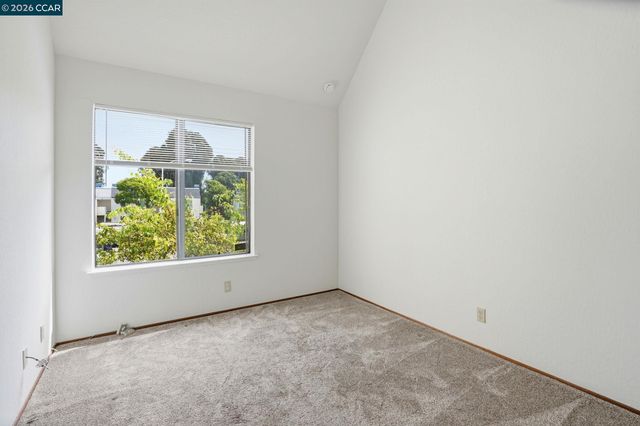 3746 Stoneglen N, Richmond, CA 94806
