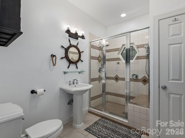 49 Indian Ridge Trail, Hendersonville, NC 28739