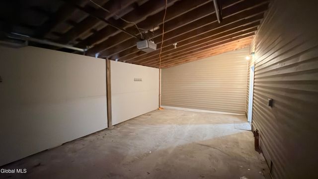 1314 W High Street, Ballston Spa, NY 12020