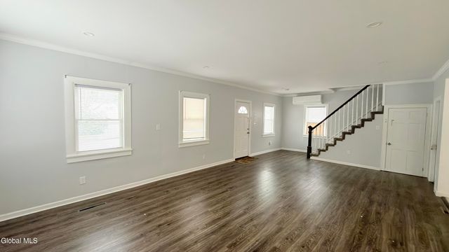 1314 W High Street, Ballston Spa, NY 12020