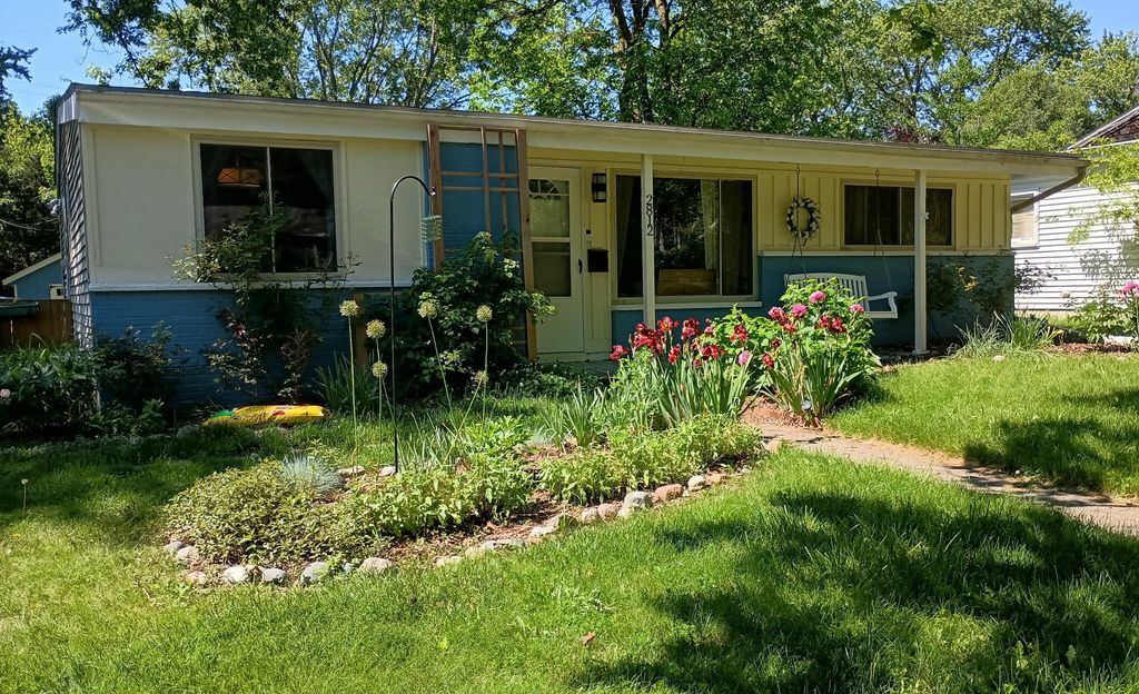 2812 Cumberland Avenue, Ann Arbor, MI 48104