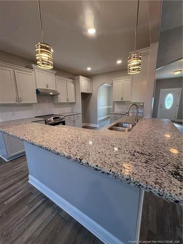 1102 W Carthage Road, Lumberton, NC 28360