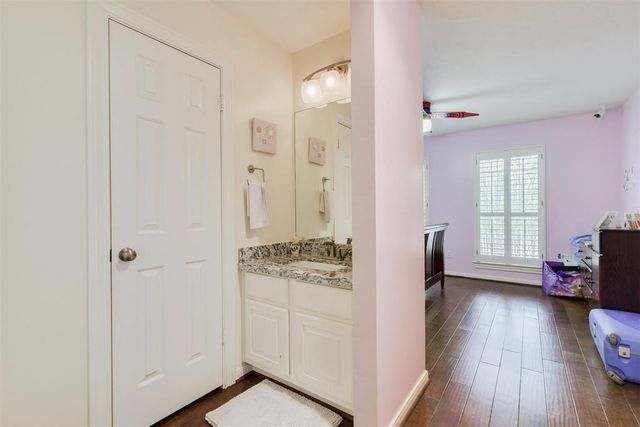 14103 Heatherhill Place, Houston, TX 77077