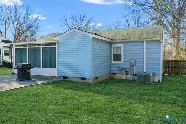 8501 Windingrun Ln, North Chesterfield, VA 23237